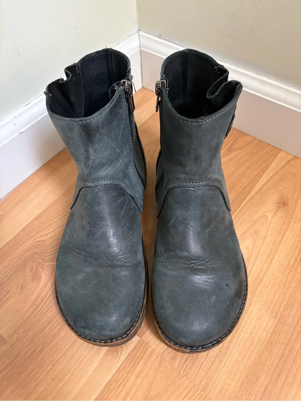 Birkenstock sturdy leather